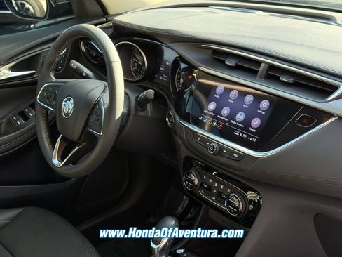 Used 2023 Buick Encore GX Essence w/ Experience Buick Package FWD image 9