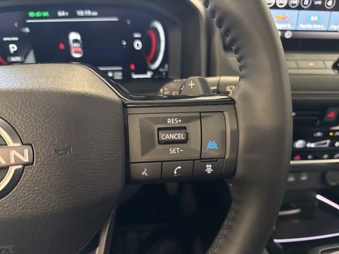 Used 2025 Nissan Rogue SL w/ SL Premium Package AWD/4WD image 27