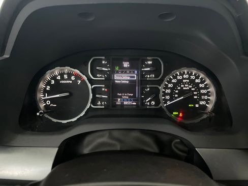 Used 2019 Toyota Tundra Platinum AWD/4WD image 68