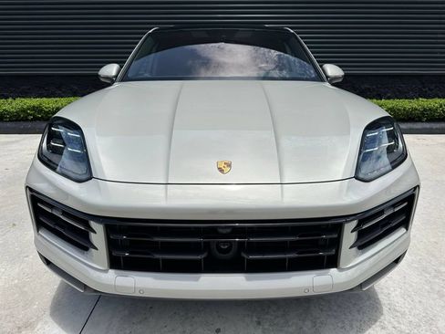 Certified 2026 Porsche Cayenne S AWD/4WD image 8