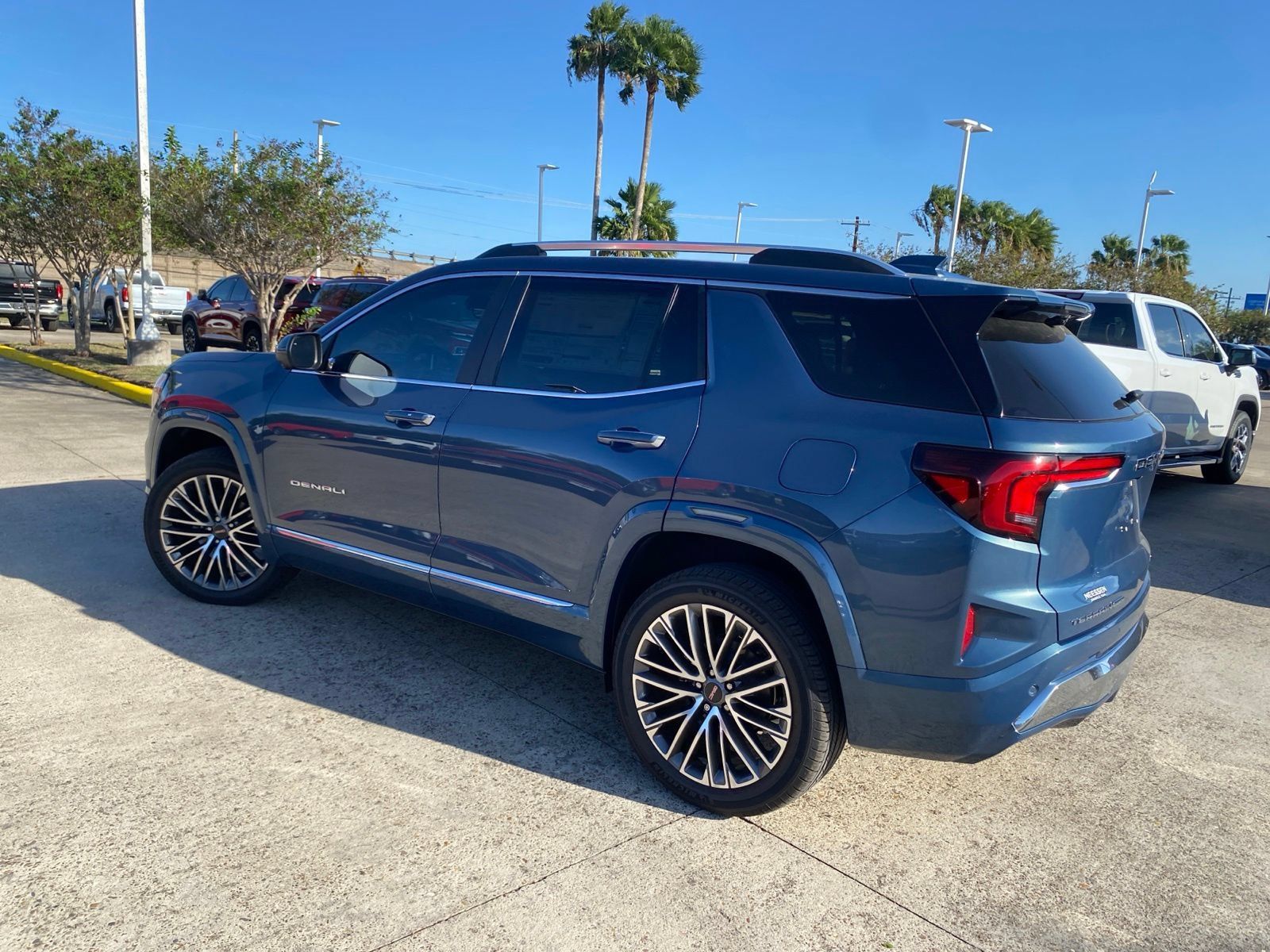 New 2027 GMC Terrain Denali AWD/4WD image 5