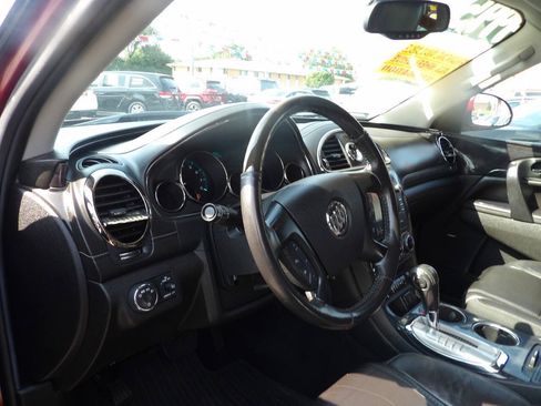 Used 2016 Buick Enclave Leather w/ Trailering Package AWD/4WD image 6