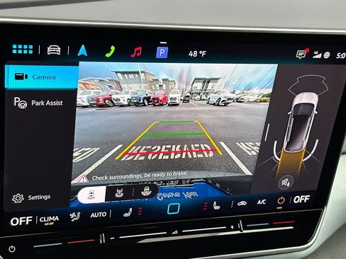 New 2026 Volkswagen ID.4 Pro image 19