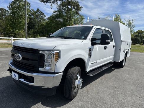 Used 2019 Ford F350 XL w/ Power Equipment Group AWD/4WD image 1