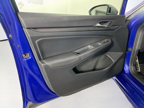 Used 2023 Volkswagen Golf R AWD/4WD image 18