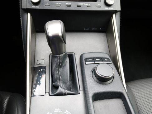 Used 2016 Lexus IS 200t image 23