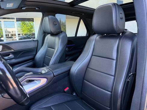 Certified 2020 Mercedes-Benz GLE 350 4MATIC w/ Premium Package image 13