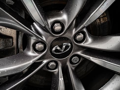 Used 2024 INFINITI QX60 Luxe image 8