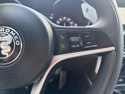 Used 2018 Alfa Romeo Stelvio Ti Sport AWD/4WD image 35