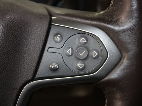 Used 2017 Chevrolet Tahoe LT w/ LT Signature Package image 16