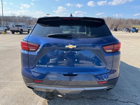 Certified 2023 Chevrolet Blazer Premier w/ Enhanced Convenience Package image 4