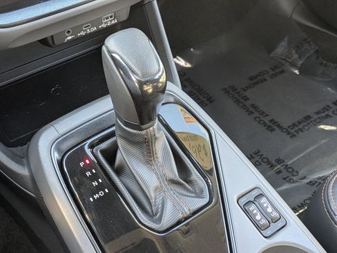 Used 2024 Subaru Crosstrek 2.5i Limited w/ Popular Package #4A image 14