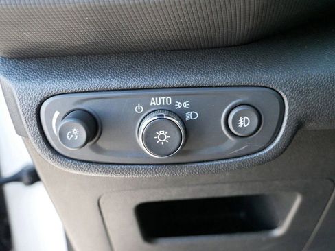 Used 2023 Chevrolet TrailBlazer RS AWD/4WD image 18