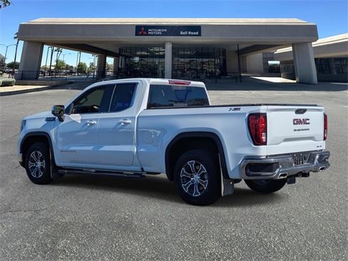 Used 2024 GMC Sierra 1500 SLE image 4