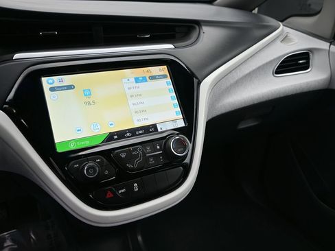 Used 2019 Chevrolet Bolt LT image 15