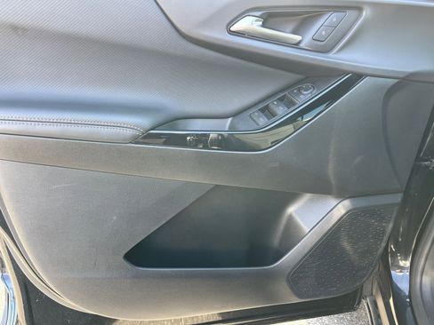 Used 2025 Chevrolet Equinox LT image 20