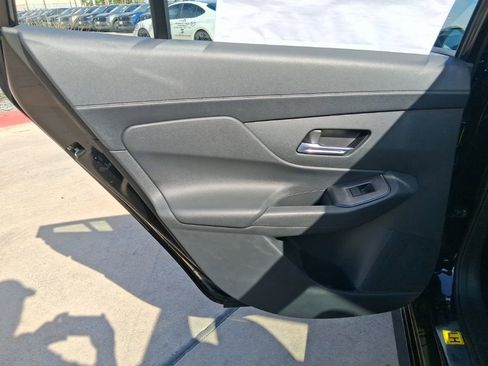 Certified 2026 Nissan Sentra SR w/ Floor Mat Package image 25