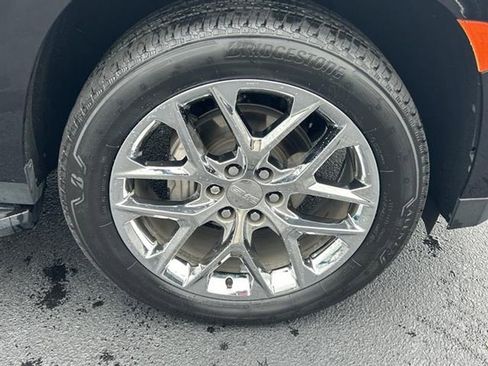 Used 2022 GMC Yukon SLT w/ SLT Premium Package image 34