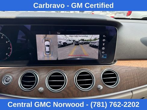 Used 2023 Mercedes-Benz E 350 4MATIC Sedan image 18