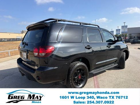 Used 2021 Toyota Sequoia TRD Pro AWD/4WD image 3