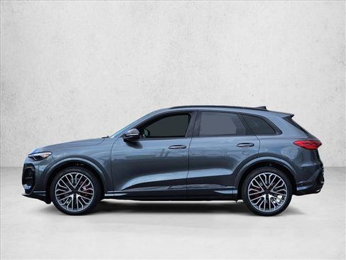 New 2026 Audi SQ5 Premium Plus AWD/4WD image 5