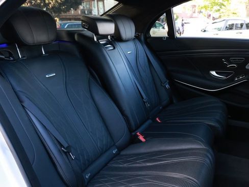 Used 2017 Mercedes-Benz S 63 AMG 4MATIC Sedan image 23