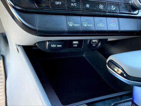 Used 2022 Hyundai Elantra SEL w/ Cargo Package image 29