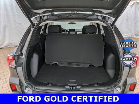 Certified 2022 Ford Escape SE w/ SE Sport Appearance Package image 19
