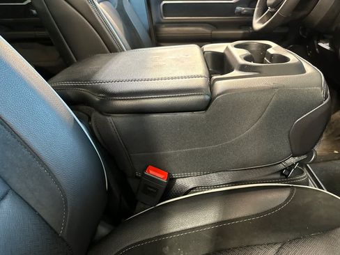 Used 2025 RAM 1500 Laramie AWD/4WD image 17