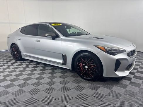 Used 2018 Kia Stinger GT1 AWD/4WD image 31