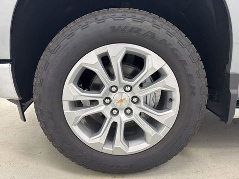 New 2026 Chevrolet Silverado 1500 LTZ w/ Technology Package image 43