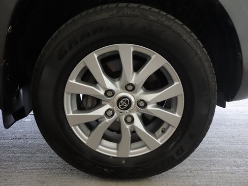 Used 2021 Toyota Land Cruiser AWD/4WD image 32