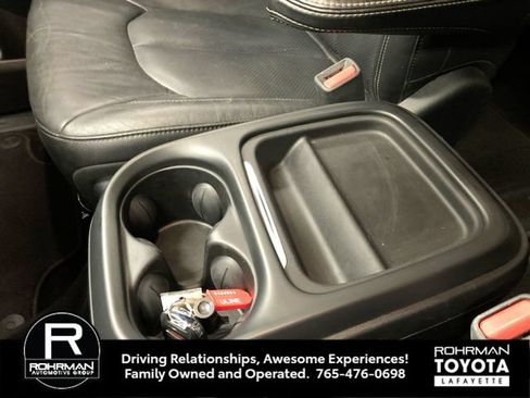 Used 2019 Chrysler Pacifica Touring-L w/ S Appearance Package FWD image 28