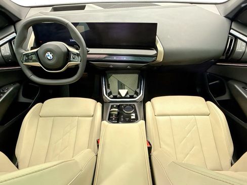 Used 2025 BMW X3 xDrive30i w/ Premium Package AWD/4WD image 13