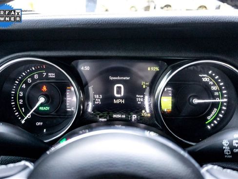 Used 2023 Jeep Wrangler Unlimited Sahara image 22