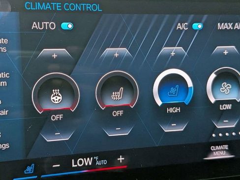 Used 2023 BMW XM AWD/4WD image 15