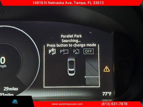 Used 2016 Jaguar XJ L Portfolio RWD image 27