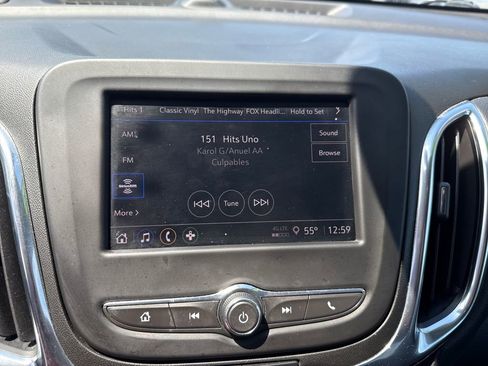 Used 2022 Chevrolet Equinox LT FWD image 22