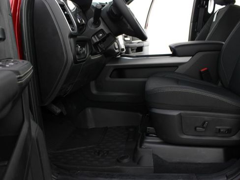 New 2026 RAM 3500 Big Horn AWD/4WD image 17