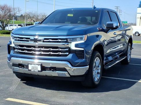 Used 2024 Chevrolet Silverado 1500 LTZ w/ LTZ Premium Package image 2