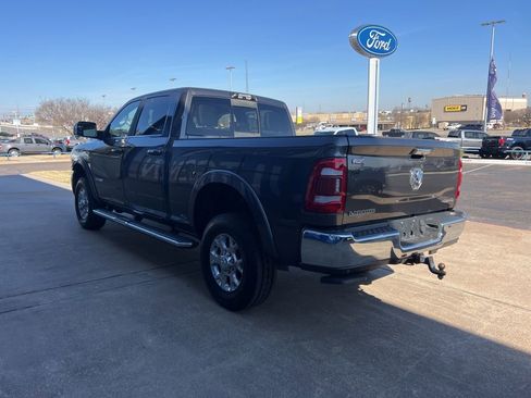 Used 2022 RAM 2500 Laramie w/ Chrome Appearance Group image 5