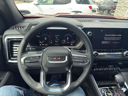Used 2025 GMC Canyon Elevation w/ Convenience Package AWD/4WD image 16