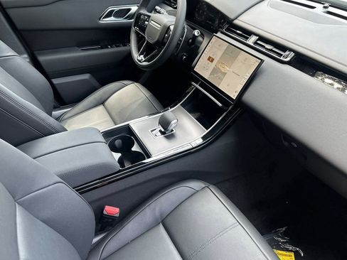 New 2026 Land Rover Range Rover Velar Dynamic SE AWD/4WD image 27