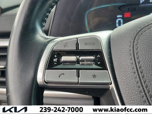 Certified 2025 Kia Telluride LX FWD image 23