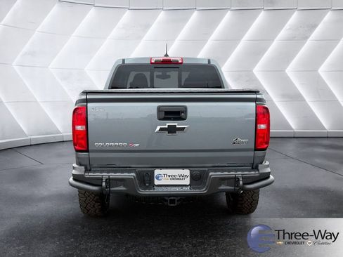 Used 2019 Chevrolet Colorado ZR2 w/ Colorado ZR2 Bison Edition image 4