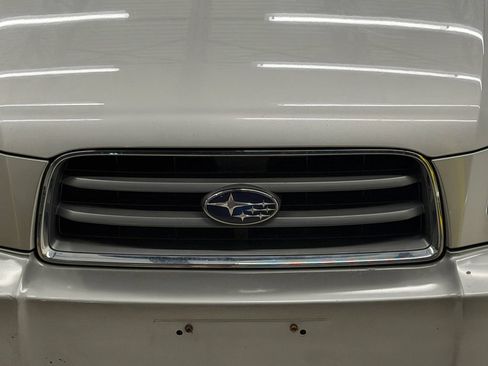 Used 2005 Subaru Forester 2.5XS L.L. Bean AWD/4WD image 5