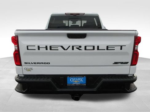 New 2026 Chevrolet Silverado 1500 ZR2 w/ LPO, Dark Essentials Package AWD/4WD image 5