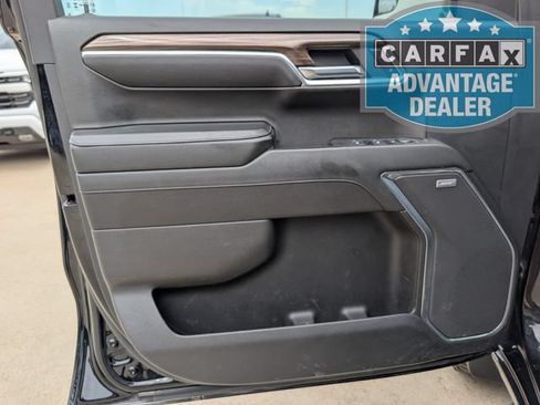 Used 2024 Chevrolet Silverado 1500 LT Trail Boss w/ Convenience Package II AWD/4WD image 20