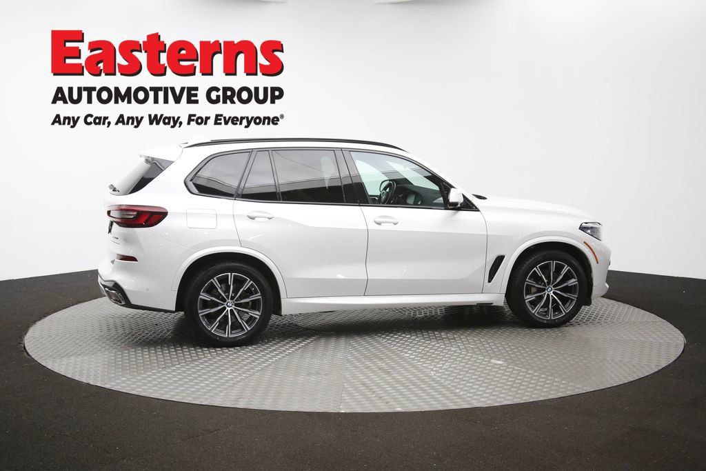 Used 2023 BMW X5 xDrive40i w/ M Sport Package AWD/4WD image 49