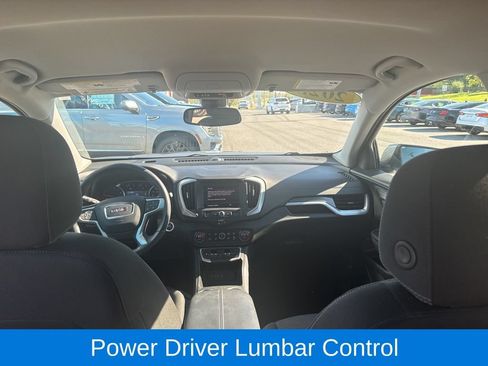 Used 2023 GMC Terrain SLE w/ Driver Convenience Package FWD image 12